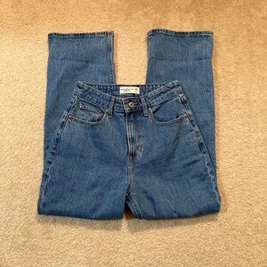 *NWOT* Abercrombie & Fitch High Rise 90s Relaxed 25XS Curve Love